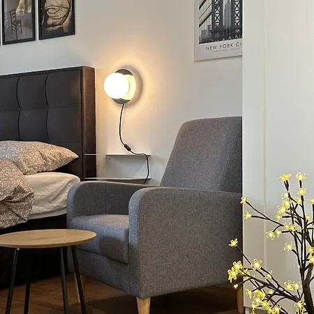 Sleep&Fly 1 Belgrade Apartment Exterior photo